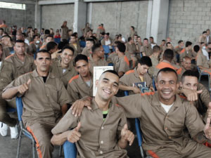Imagen Grados en el Centro penitenciario El Pesebre